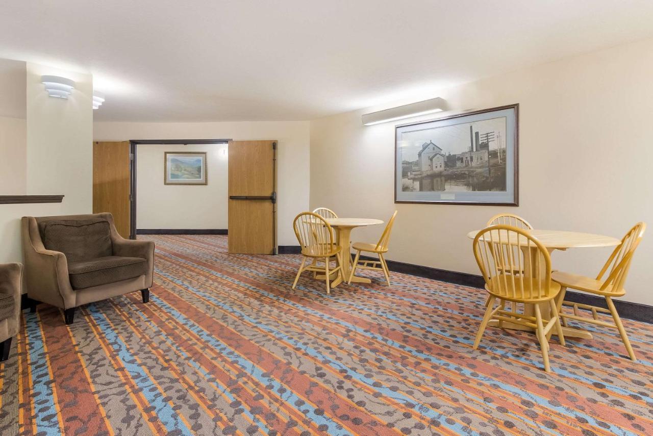 Sleep Inn Airport Sioux Falls Exteriör bild