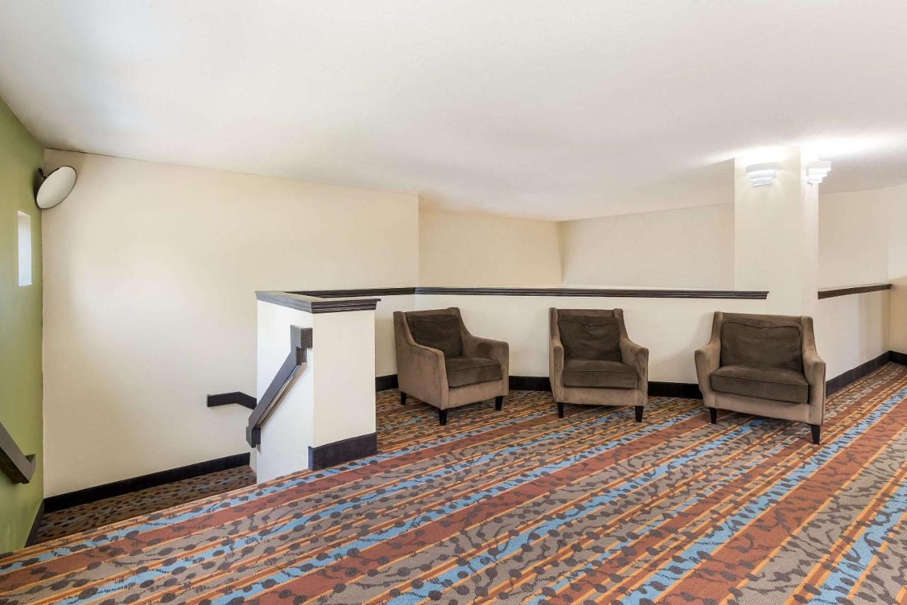 Sleep Inn Airport Sioux Falls Exteriör bild